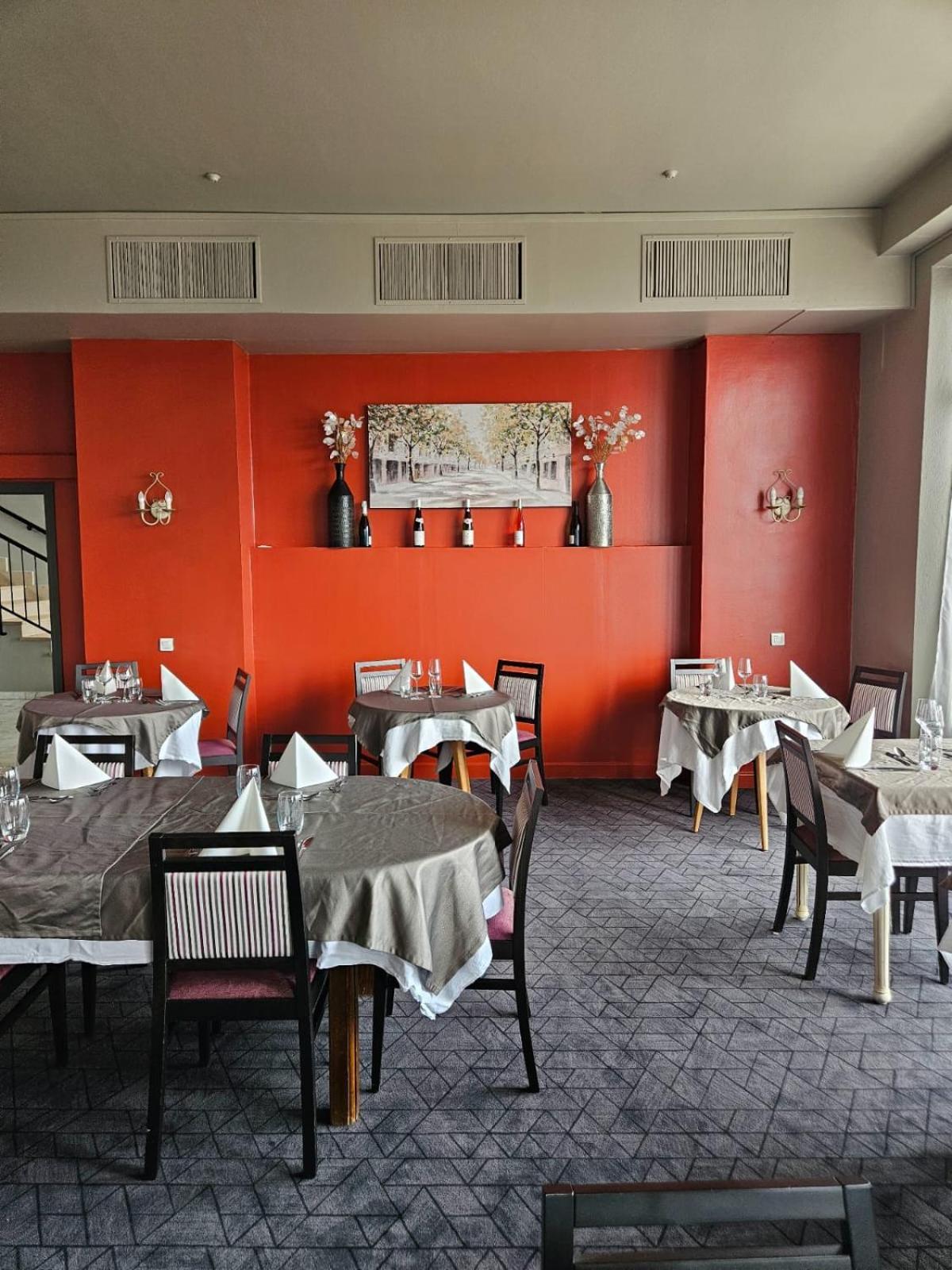 Alexain Hotel Restaurant&Wellness - Colmar Ouest Trois-Épis Exterior foto