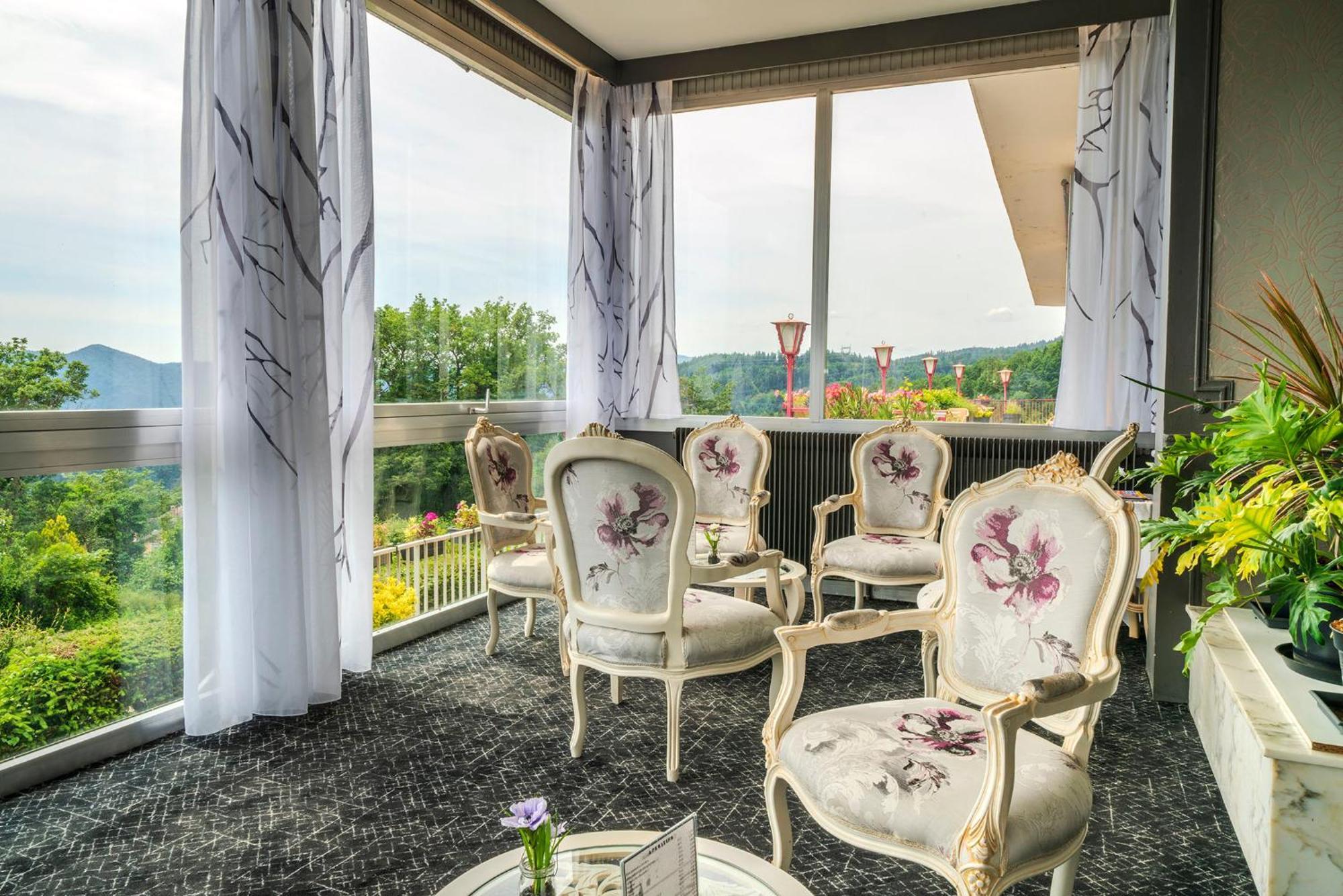 Alexain Hotel Restaurant&Wellness - Colmar Ouest Trois-Épis Exterior foto